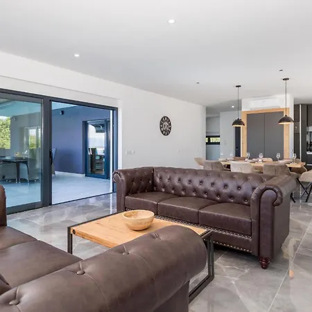 Awesome In With Sauna